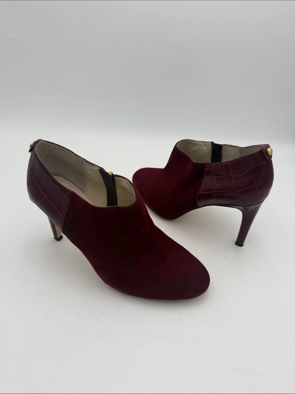 Michael Kors Wine Suede & Croc-Embossed Ankle Booties women 9M casual event Y2K